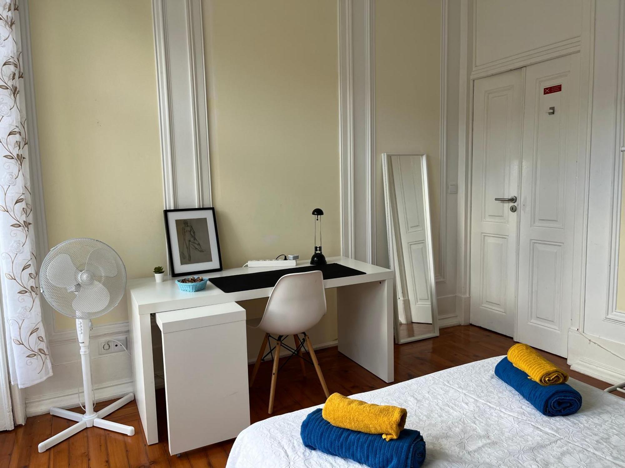 Quarto No Apartamento Pombal Lisboa Zewnętrze zdjęcie