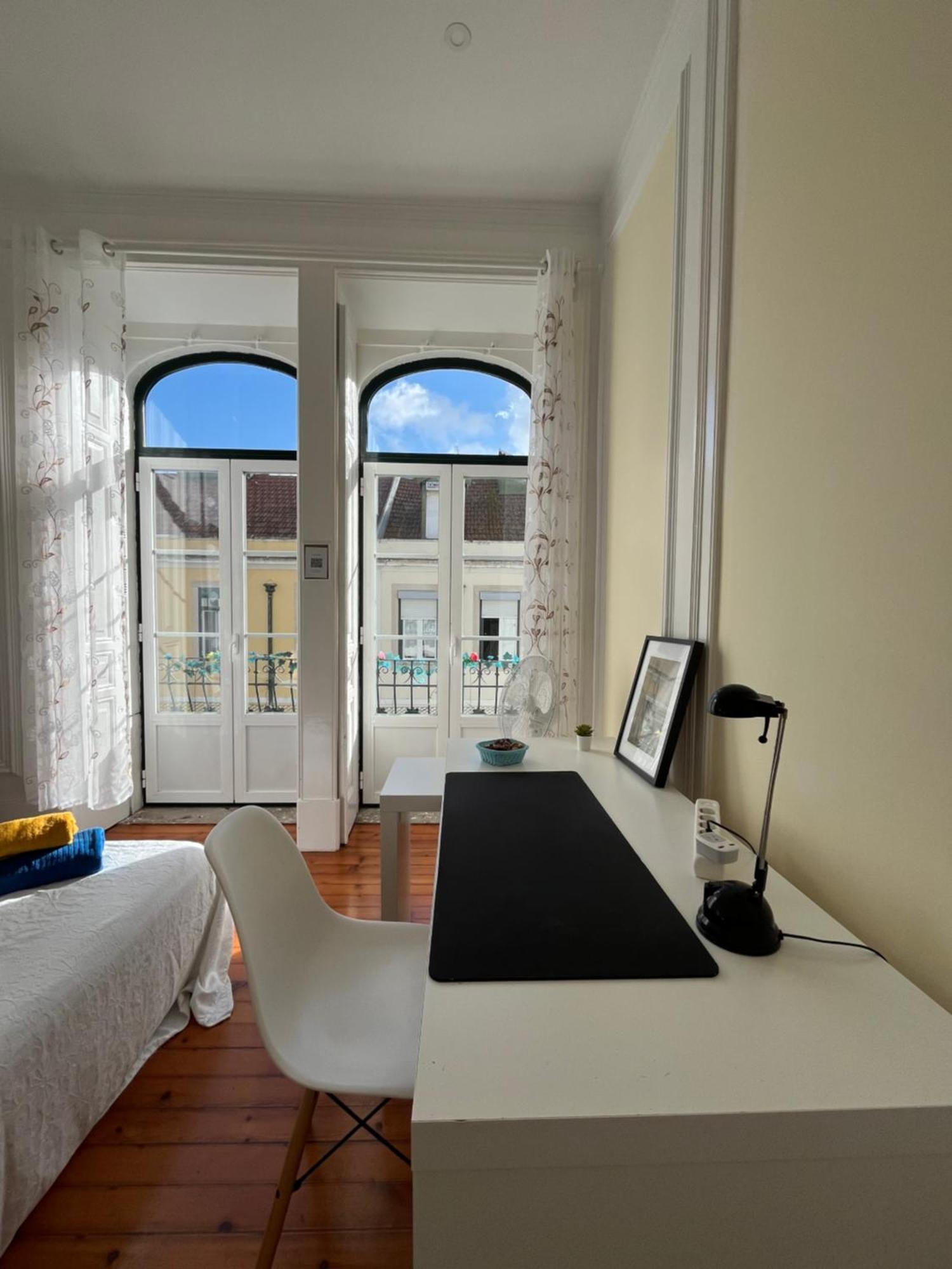 Quarto No Apartamento Pombal Lisboa Zewnętrze zdjęcie
